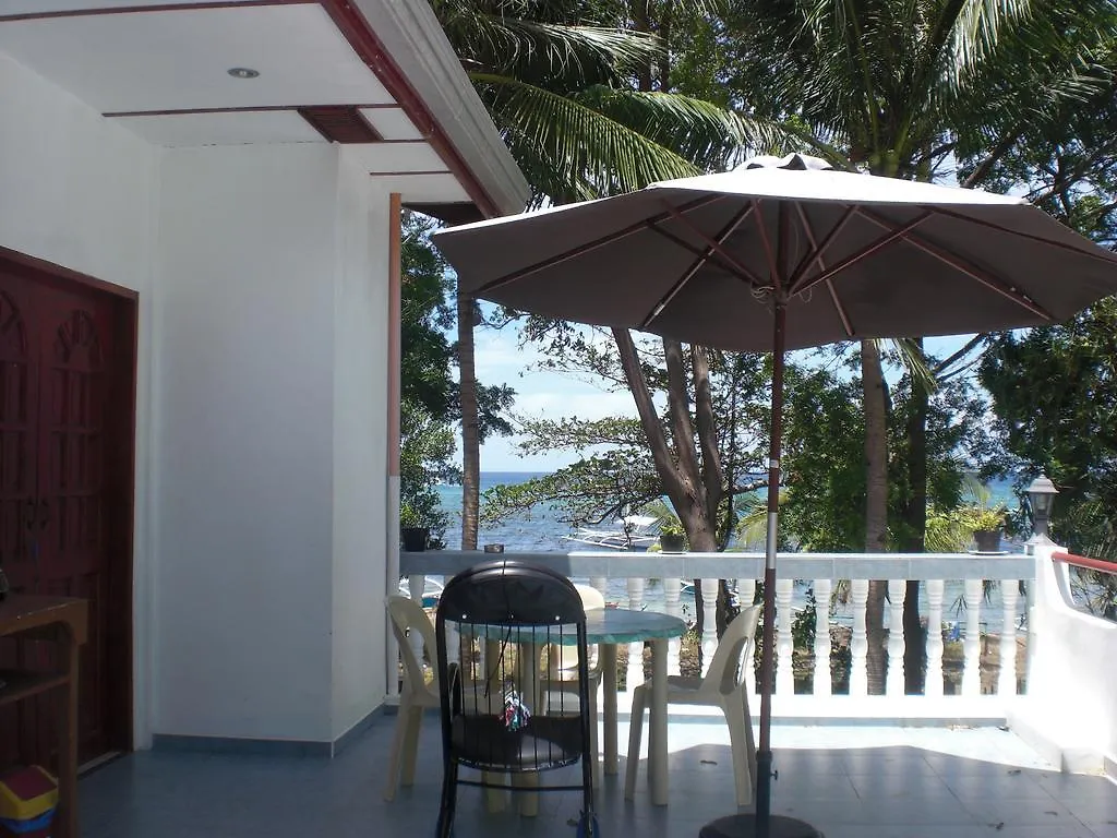 Han/Misafirhane Villa Juana Panglao