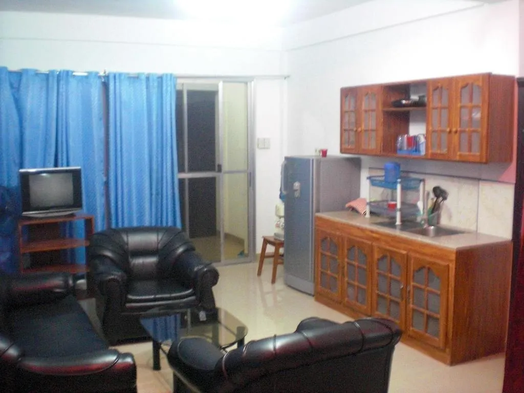 Villa Juana Panglao 2*,